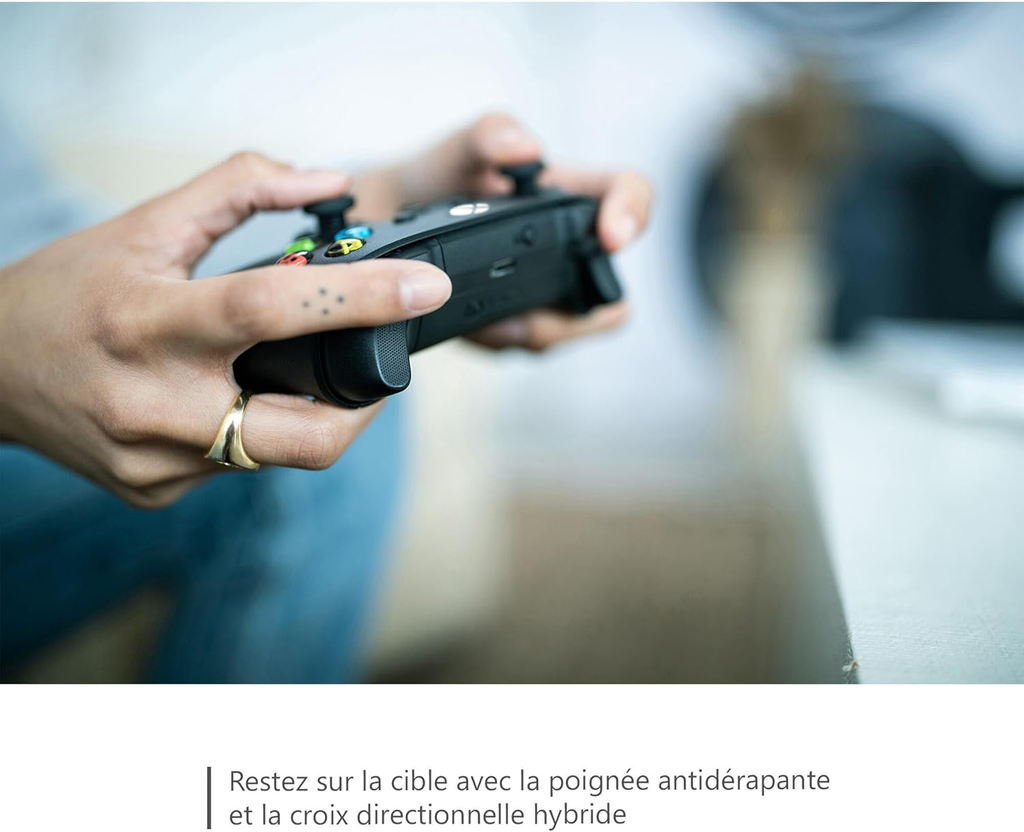 Xbox Manette sans Fil - Carbon Black Series X, Series S, One, Windows 10 & 11, Android et iOS