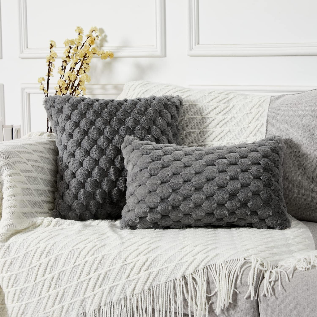 Yaertun Lot de 2 Taies d'oreiller décorative Fausse Fourrure Boho Style Housses de Coussin en Forme pour Un décor de Maison de Salon de canapé-lit